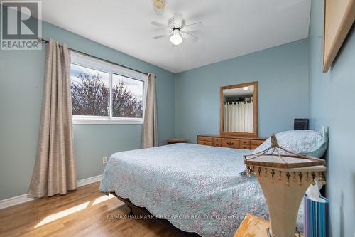 820 Cataraqui Woods Dr, Kingston, ON - Indoor Photo Showing Bedroom