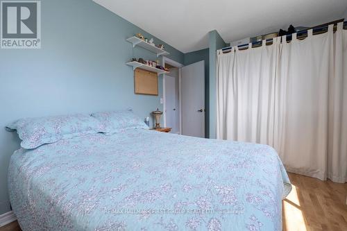 820 Cataraqui Woods Dr, Kingston, ON - Indoor Photo Showing Bedroom