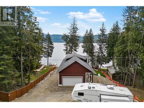 7918 Gardiner Road Lot# 9, Anglemont, BC - Outdoor