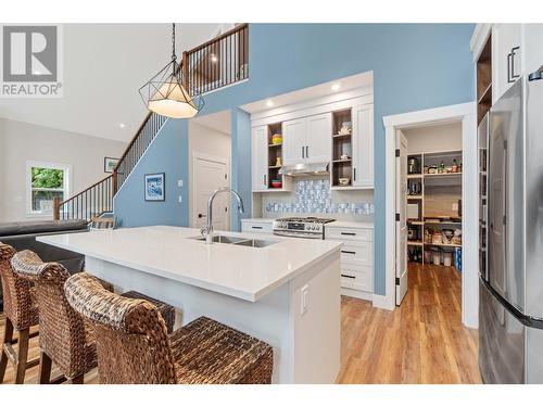 7918 Gardiner Road Lot# 9, Anglemont, BC - Indoor Photo Showing Kitchen With Double Sink With Upgraded Kitchen