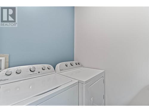 7918 Gardiner Road, Anglemont, BC - Indoor Photo Showing Laundry Room