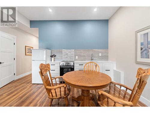 7918 Gardiner Road Lot# 9, Anglemont, BC - Indoor Photo Showing Dining Room