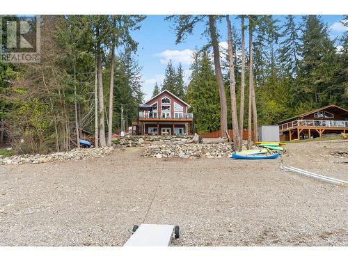 7918 Gardiner Road Lot# 9, Anglemont, BC - Outdoor