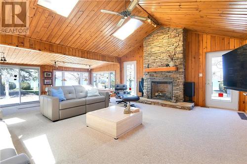 15953 Sunset Drive, Long Sault, ON - Indoor Photo Showing Living Room With Fireplace