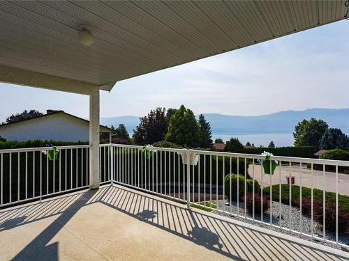 1152 Allison Place, West Kelowna, BC - Outdoor With Exterior