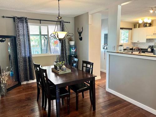 482 Palmer Street, Princeton, BC - Indoor Photo Showing Dining Room