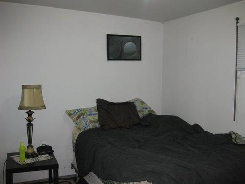 30 Linton Street, Emo, ON - Indoor Photo Showing Bedroom