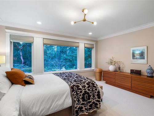 2455 Andover Rd, Nanoose Bay, BC - Indoor Photo Showing Bedroom