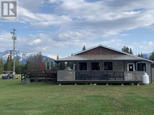 1125 N 5 Highway, Valemount, BC - Outdoor With Deck Patio Veranda