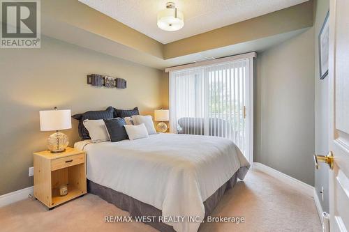 302 - 280 Aberdeen Boulevard, Midland, ON - Indoor Photo Showing Bedroom