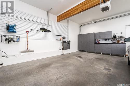 21 Copper Ridge Way, Moose Jaw, SK - Indoor Photo Showing Garage