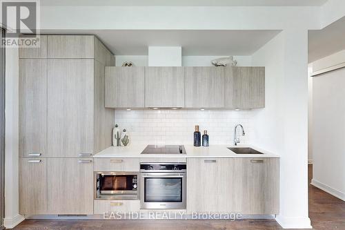 2205 - 50 Charles Street E, Toronto, ON - Indoor Photo Showing Kitchen With Upgraded Kitchen