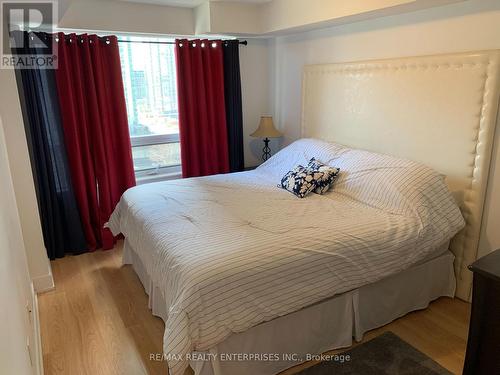 1017 - 20 Blue Jays Way, Toronto, ON - Indoor Photo Showing Bedroom
