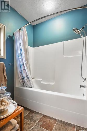 507 Centennial Drive, Shellbrook, SK - Indoor Photo Showing Bathroom