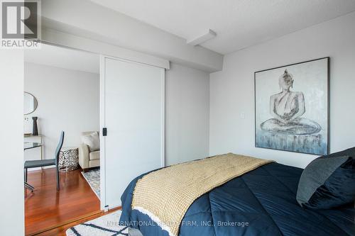 3303 - 210 Victoria Street, Toronto, ON - Indoor Photo Showing Bedroom