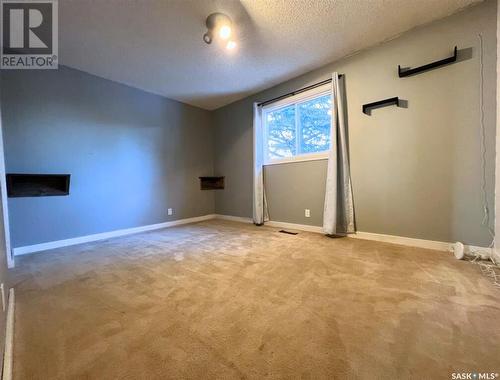 364 Hayes Drive Se, Swift Current, SK - Indoor Photo Showing Other Room