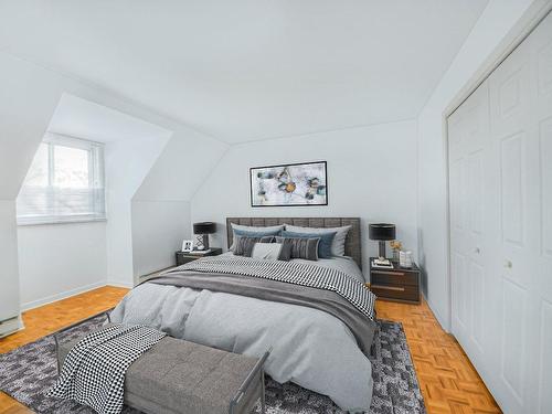 Chambre Ã  coucher principale - 8705 Boul. Rivard, Brossard, QC - Indoor Photo Showing Bedroom