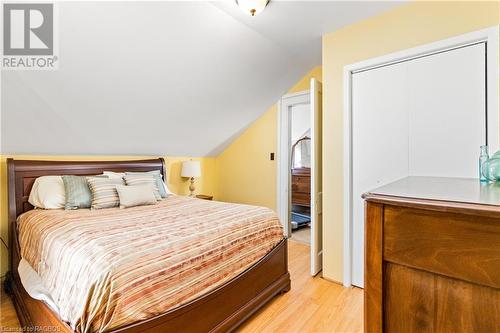 383318 Concession Road 4, West Grey, ON - Indoor Photo Showing Bedroom