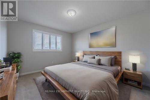 34 - 4400 Millcroft Park Drive, Burlington, ON - Indoor Photo Showing Bedroom