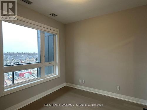 #417 -3265 Carding Mill Tr, Oakville, ON - Indoor Photo Showing Other Room
