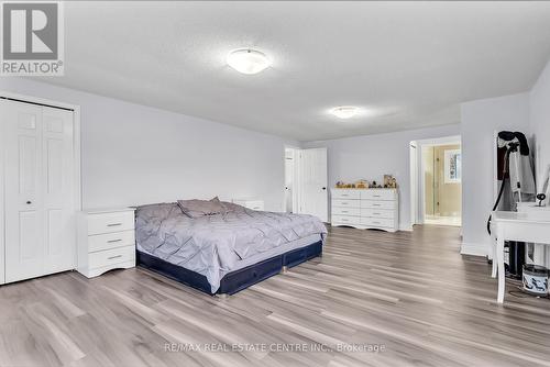 92 Mayfield Ave, Waterloo, ON - Indoor Photo Showing Bedroom