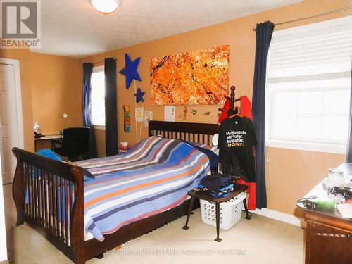 154 Kingfisher Ave, Woodstock, ON - Indoor Photo Showing Bedroom