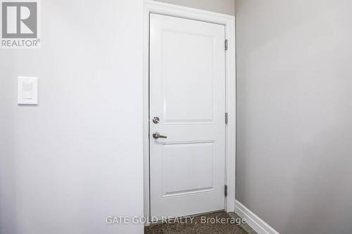 18 Borden Trail, Welland, ON - Indoor Photo Showing Other Room