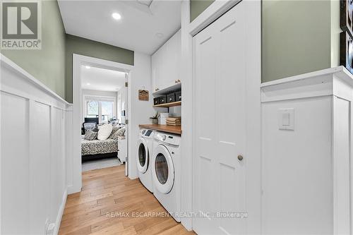 159 Rosedale Ave, Hamilton, ON - Indoor Photo Showing Laundry Room