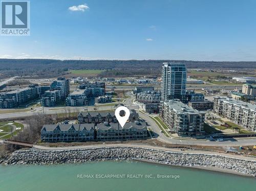 8 Pierre Trudeau Lane, Grimsby, ON - Outdoor With Body Of Water With View