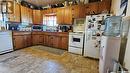 407 1St Street S, Cabri, SK  - Indoor Photo Showing Kitchen 