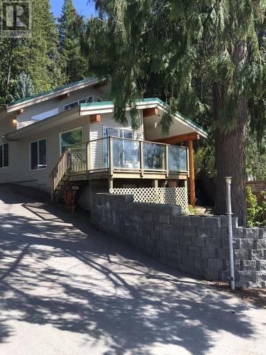 2094 Eagle Bay Road, Blind Bay, BC 