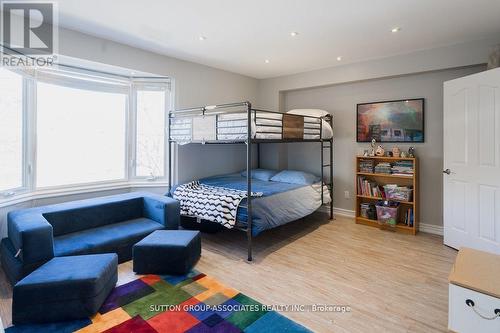 736 Crawford St, Toronto, ON - Indoor Photo Showing Bedroom