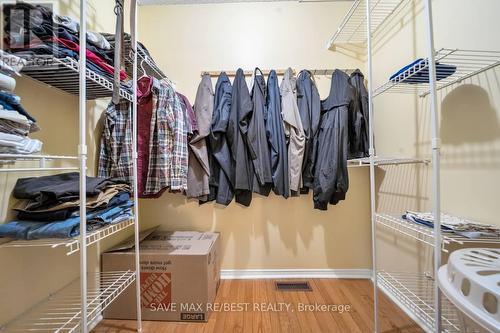 7284 Seabreeze Drive, Mississauga, ON - Indoor With Storage
