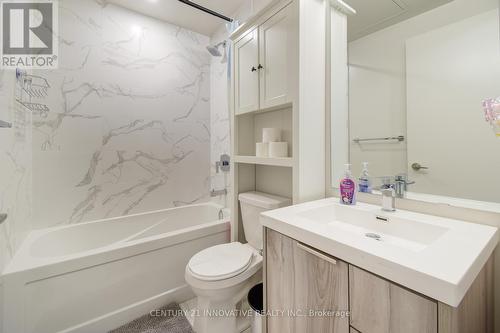 310 - 90 Glen Everest Road, Toronto, ON - Indoor Photo Showing Bathroom