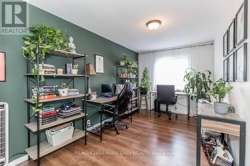 168 Tupper St E, New Tecumseth, ON - Indoor Photo Showing Office