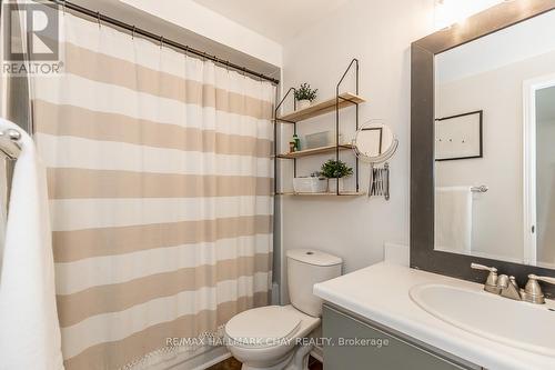 168 Tupper St E, New Tecumseth, ON - Indoor Photo Showing Bathroom