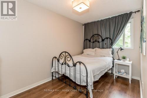 168 Tupper St E, New Tecumseth, ON - Indoor Photo Showing Bedroom