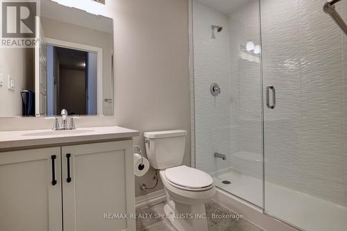 101 - 3265 Carding Mill Trail, Oakville, ON - Indoor Photo Showing Bathroom