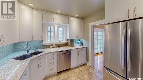 75 Connaught Crescent, Regina, SK - Indoor Photo Showing Kitchen With Double Sink With Upgraded Kitchen