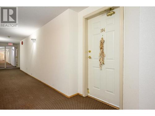 3609 30 Avenue Unit# 104, Vernon, BC - Indoor Photo Showing Other Room