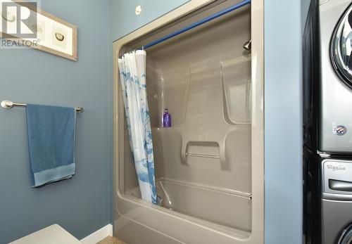2592 Alpen Paradies Road Unit# 9, Blind Bay, BC - Indoor Photo Showing Bathroom