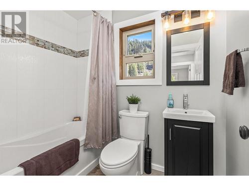 101 Skye Blue Loop, Princeton, BC - Indoor Photo Showing Bathroom