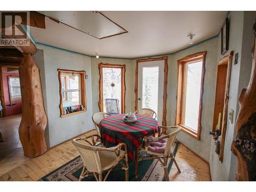 73 Tupper Village Subdivision, Dawson Creek, BC - Indoor Photo Showing Dining Room