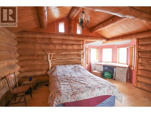 73 Tupper Village Subdivsion, Dawson Creek, BC - Indoor Photo Showing Bedroom
