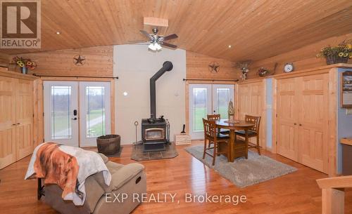 295089 8Th Line, Amaranth, ON - Indoor With Fireplace