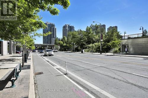 321 - 51 Lower Simcoe Street, Toronto, ON - Outdoor