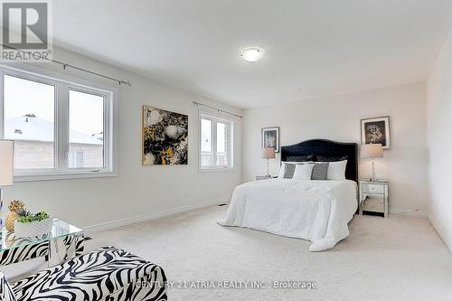 5 Robert Baldwin Boulevard, East Gwillimbury, ON - Indoor Photo Showing Bedroom