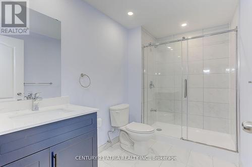 5 Robert Baldwin Boulevard, East Gwillimbury, ON - Indoor Photo Showing Bathroom