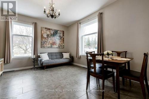 448 Woolwich Street, Guelph, ON - Indoor Photo Showing Dining Room