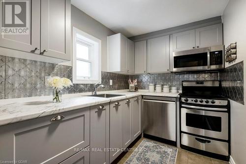 448 Woolwich St, Guelph, ON - Indoor Photo Showing Kitchen